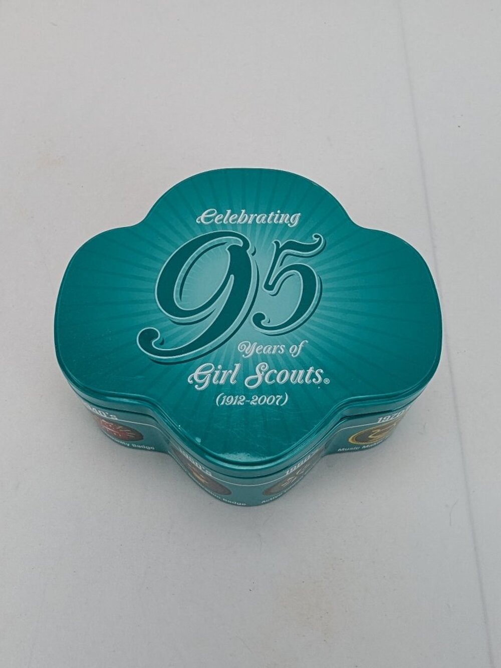 Celebrating 95 Years of Girl Scouts Metal Tin Badges Storage Container 2007